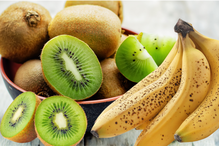 Suco detox de kiwi e banana