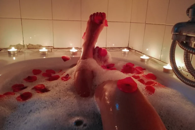 Banhos de banheira para atrair o amor