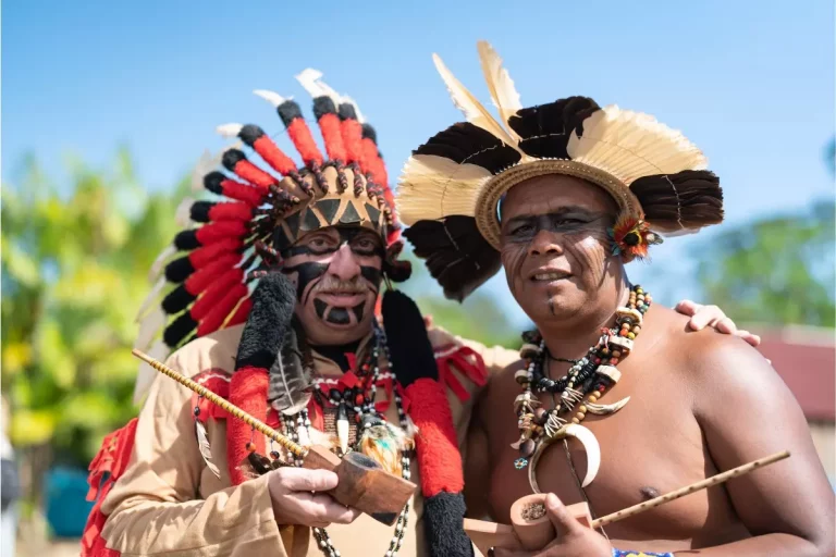 quais são as línguas dos povos indígenas brasileiros