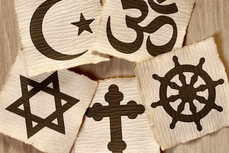Quantas religiões existem no mundo